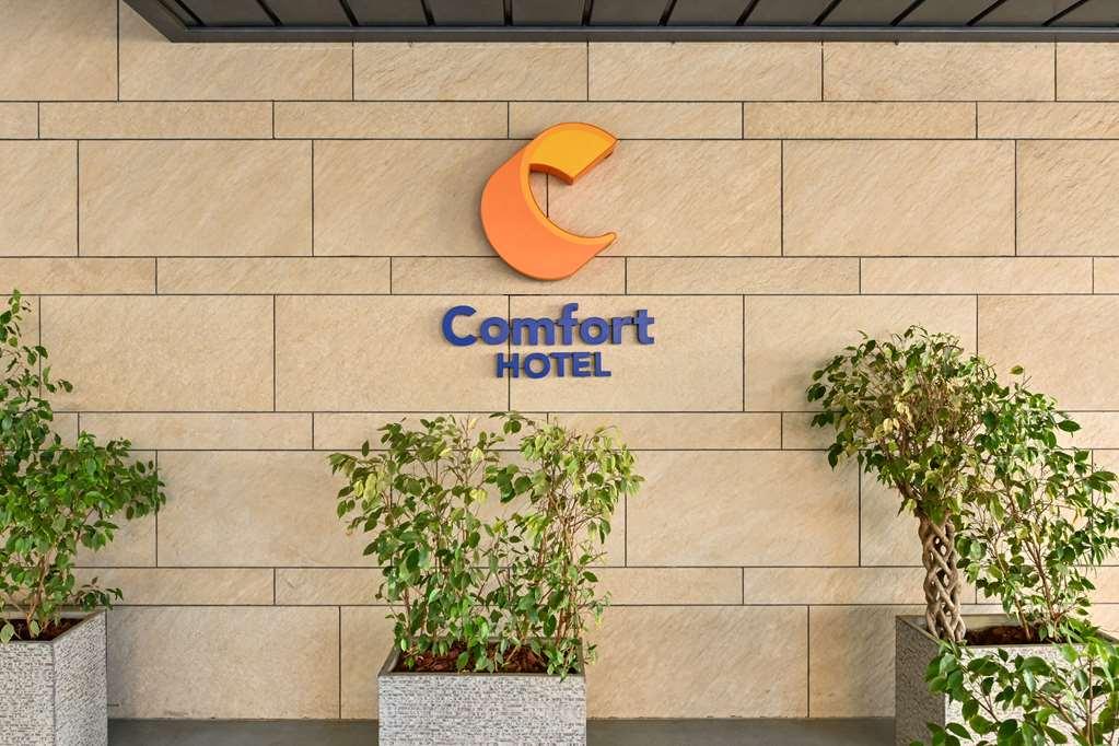Comfort Hotel Jeddah King Road Экстерьер фото