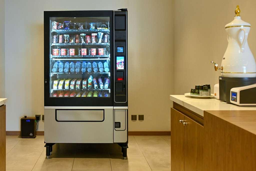 Comfort Hotel Jeddah King Road Удобства фото